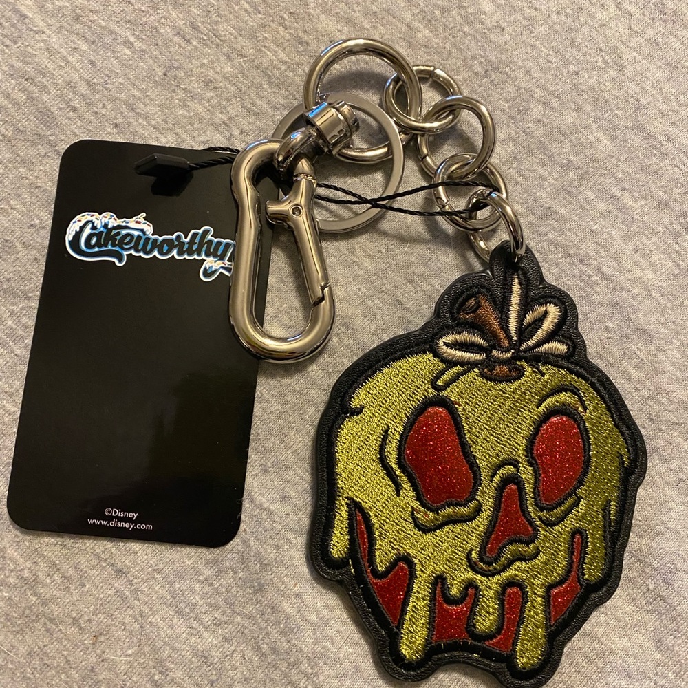 NWT Cakeworthy Poison Apple Keychain